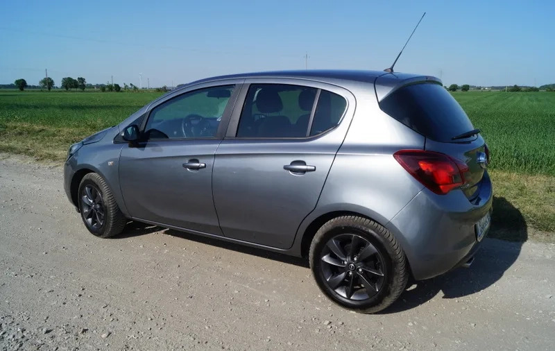 Opel Corsa cena 41900 przebieg: 65000, rok produkcji 2019 z Daleszyce małe 79